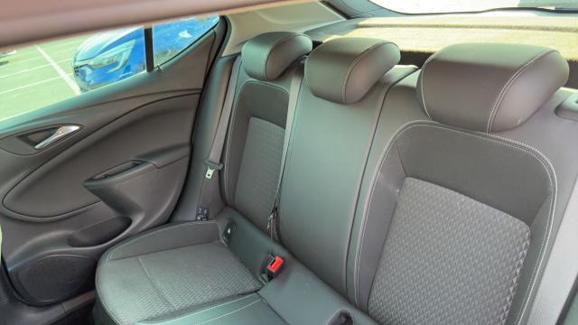Opel Astra image 3