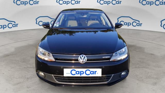 Volkswagen Jetta image 8