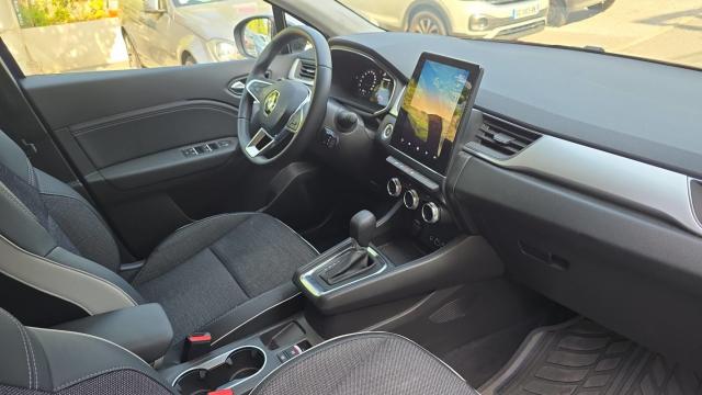 Renault Captur image 8