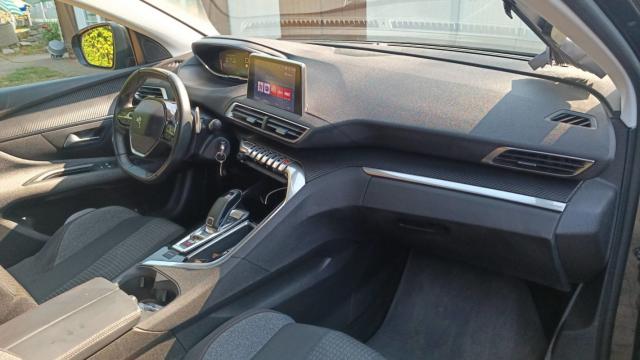 Peugeot 3008 image 6