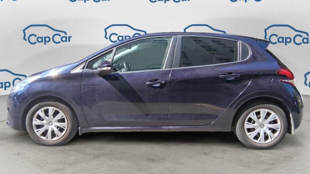 Peugeot 208 image 8