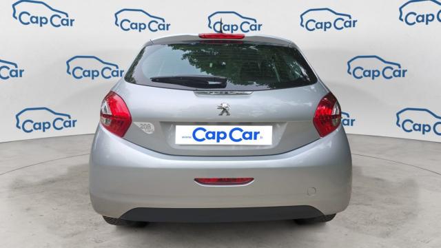 Peugeot 208 image 1