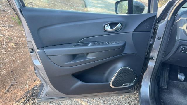 Renault Captur image 6