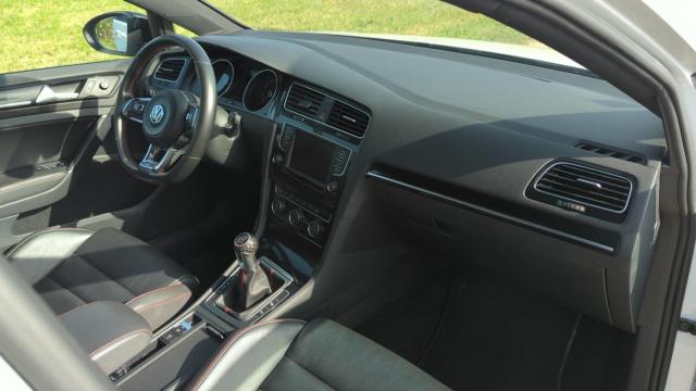 Volkswagen Golf image 5
