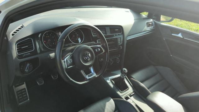 Volkswagen Golf image 4