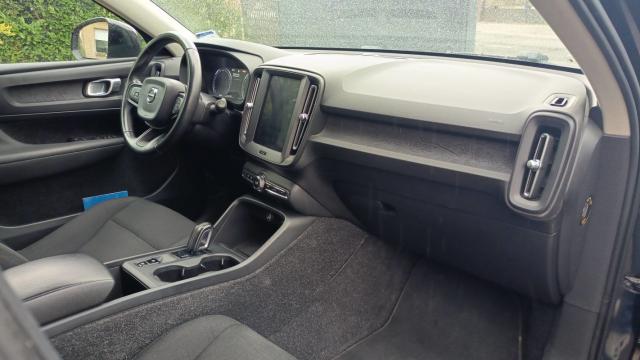 Volvo Xc40 image 1