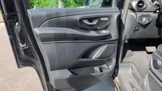 Mercedes Benz Classe V image 6