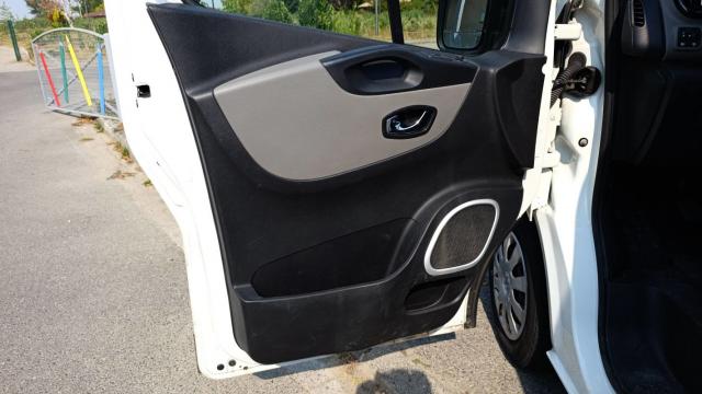 Renault Trafic image 4