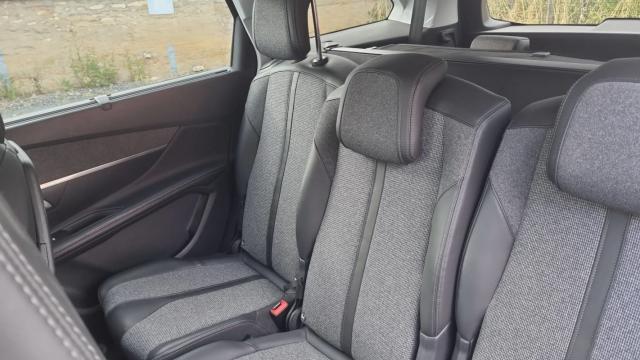 Peugeot 5008 image 7