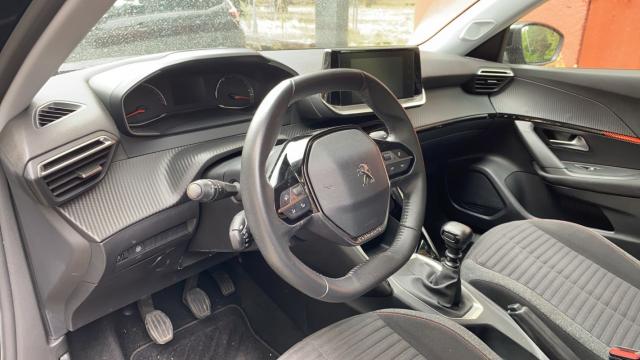 Peugeot 2008 image 7