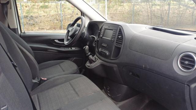 Mercedes Benz Vito image 8