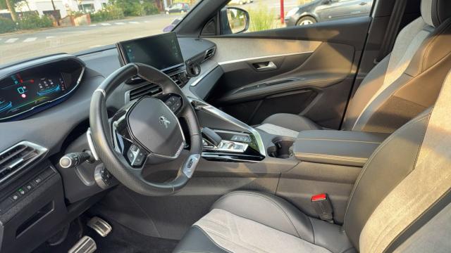 Peugeot 3008 image 8