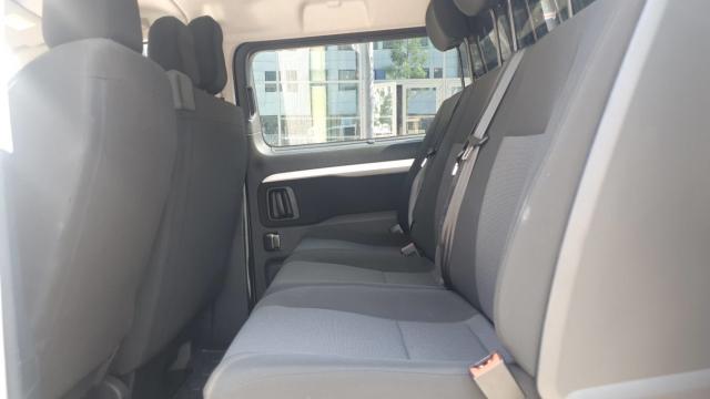 Citroen Jumpy image 8