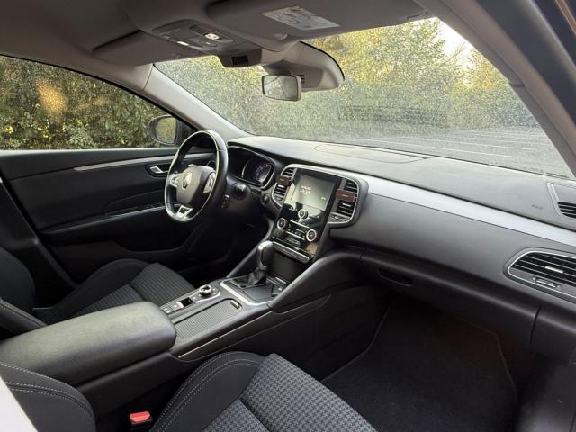 Renault Talisman Estate image 8