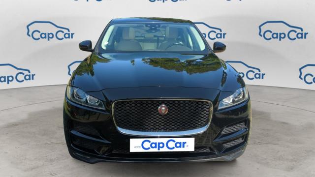 Jaguar F-Pace image 4