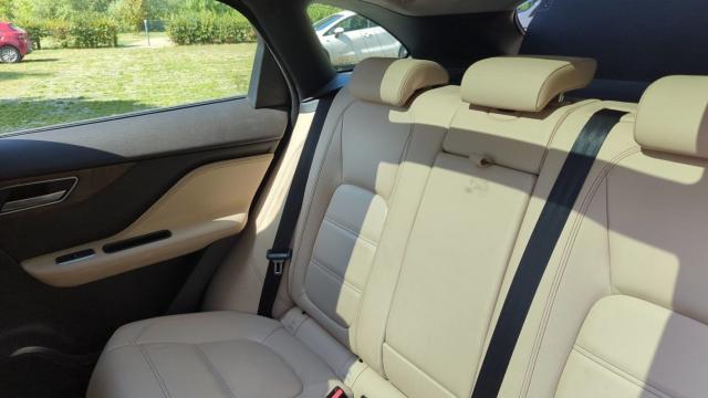 Jaguar F-Pace image 2