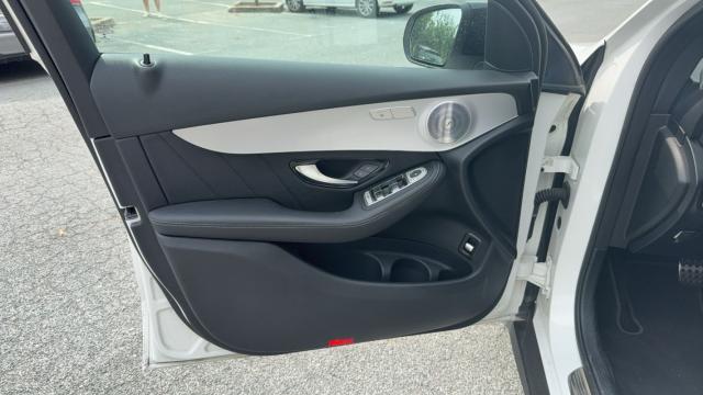 Mercedes Benz Classe Glc image 9