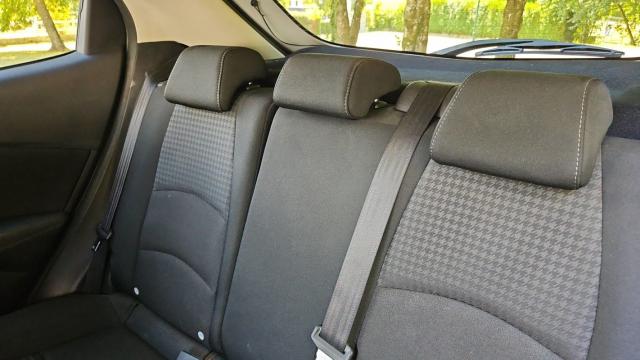 Mazda 2 image 6