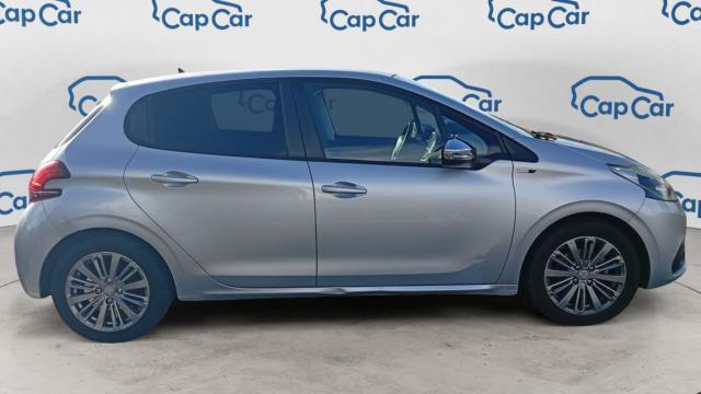 Peugeot 208 image 5