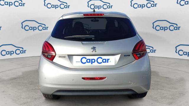Peugeot 208 image 1