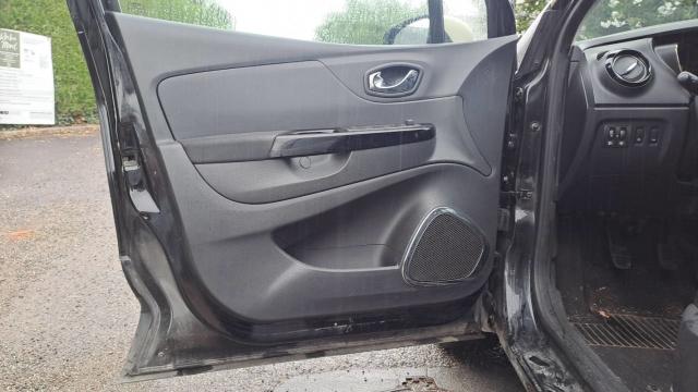 Renault Captur image 1