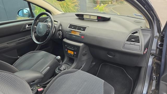 Citroen C4 image 9