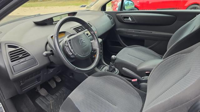 Citroen C4 image 8