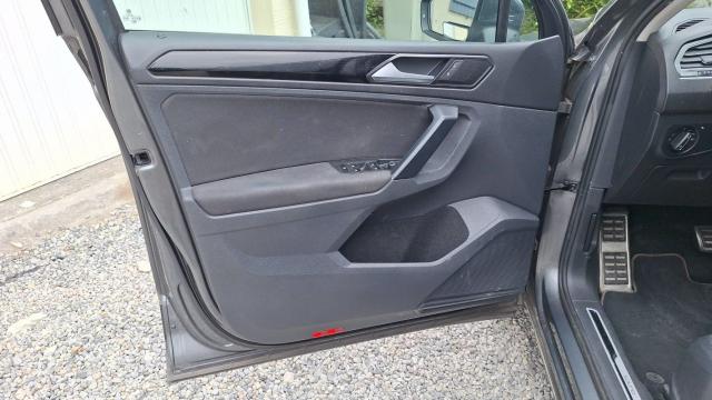 Volkswagen Tiguan image 8