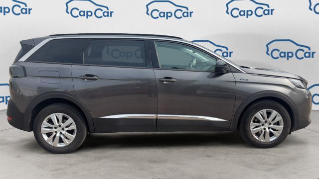 Peugeot 5008 image 2