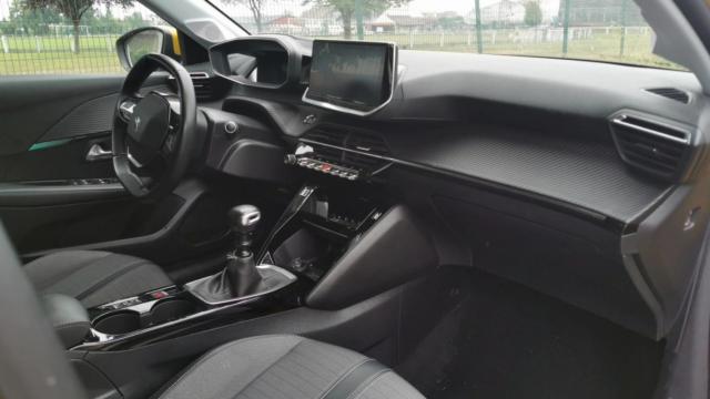 Peugeot 208 image 4