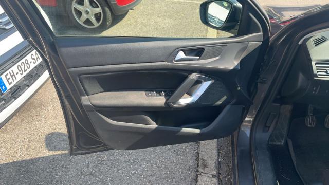 Peugeot 308 Sw image 1
