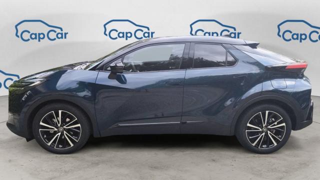 Toyota C-Hr image 6