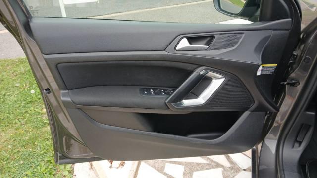 Peugeot 308 image 7