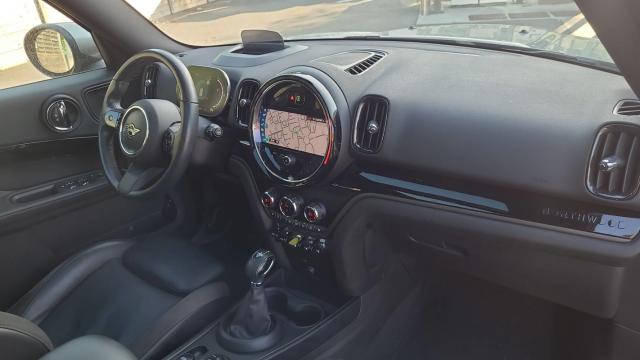 Mini Countryman image 8