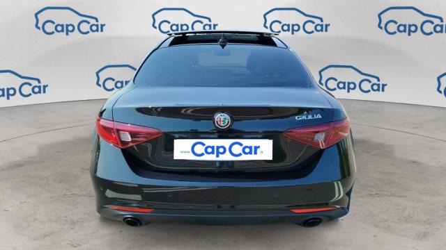 Alfa Romeo Giulia image 5