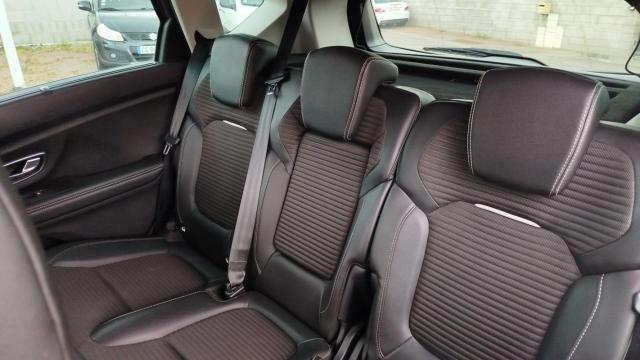 Renault Scénic image 2