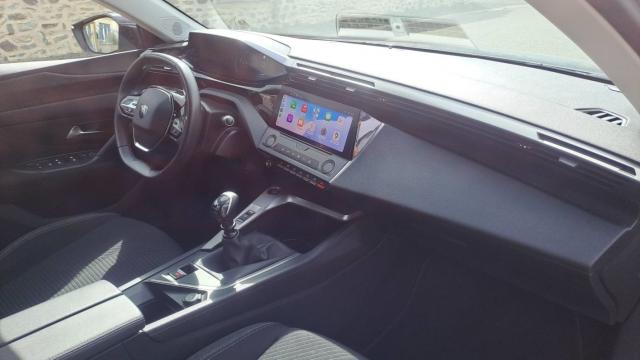 Peugeot 308 image 1