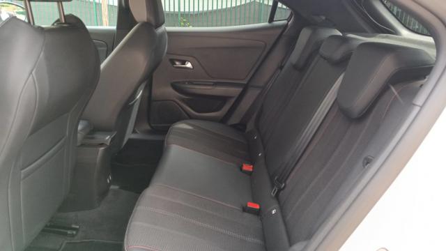 Opel Mokka image 3