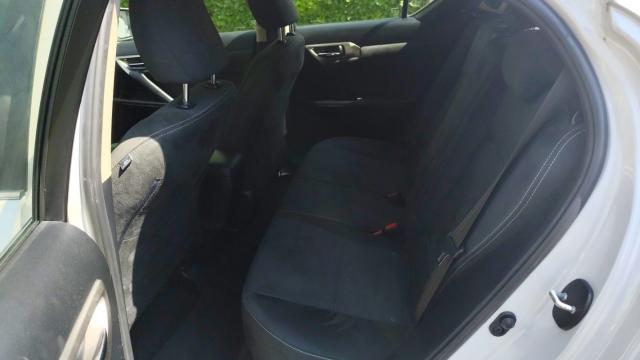 Lexus Ct 200h image 5