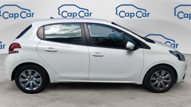 Peugeot 208 image 7