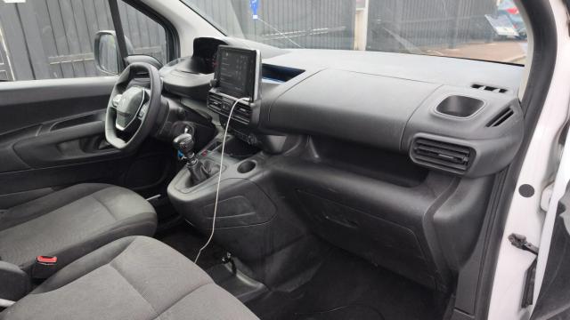 Peugeot Partner image 8