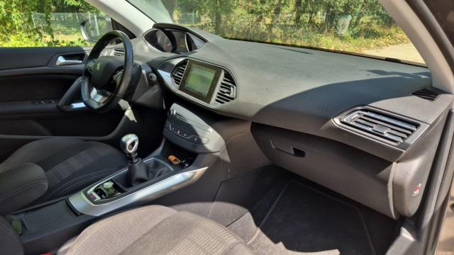 Peugeot 308 Sw image 2
