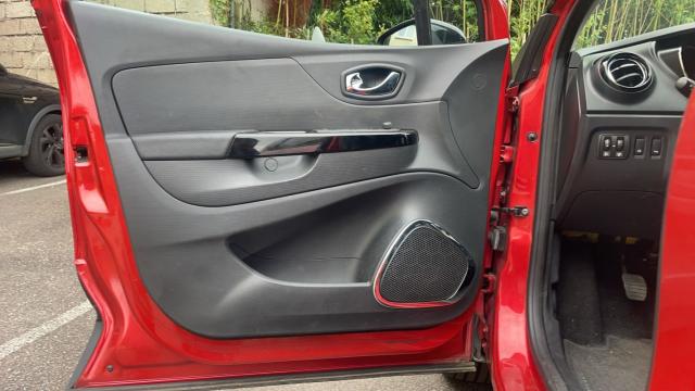 Renault Captur image 6