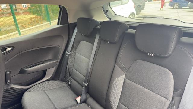 Renault Clio image 3