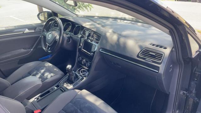 Volkswagen Golf image 2