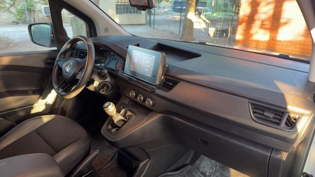 Renault Kangoo image 2