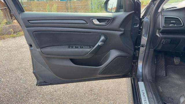 Renault Mégane image 6