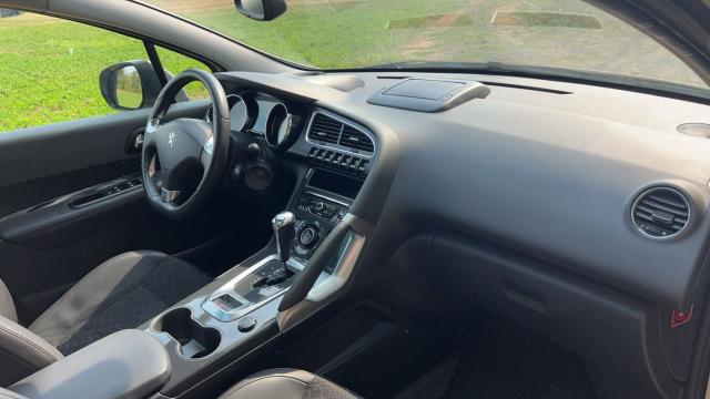 Peugeot 3008 image 2