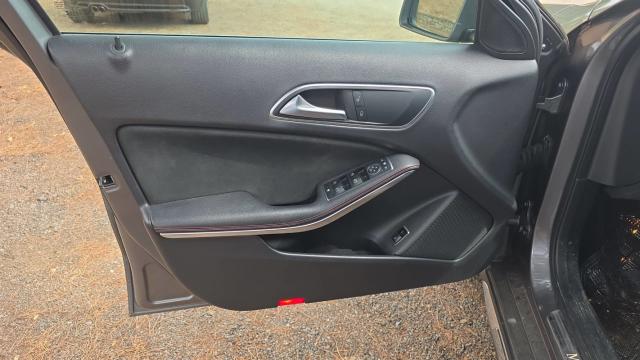 Mercedes Benz Classe Gla image 2