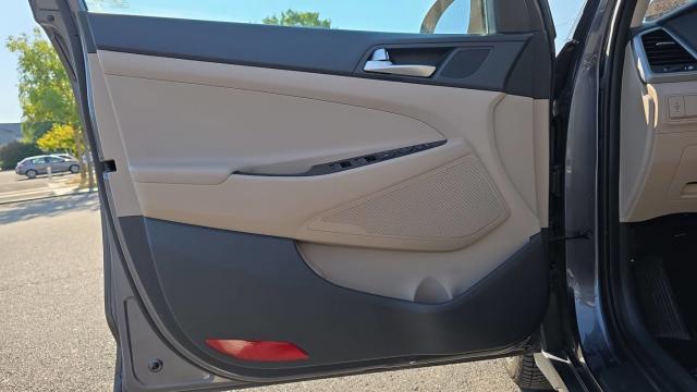 Hyundai Tucson image 6